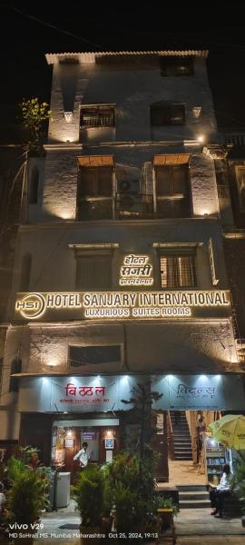 Hotel Sanjari International